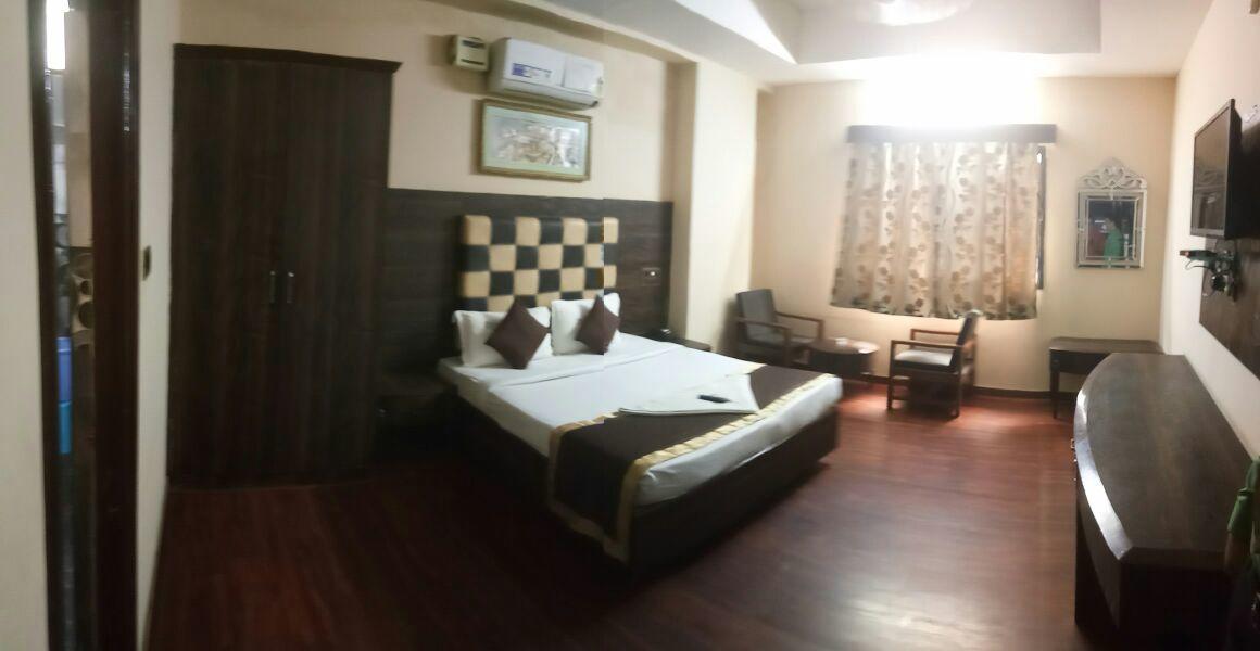 Hotel The Majestic Hyderabad Ngoại thất bức ảnh